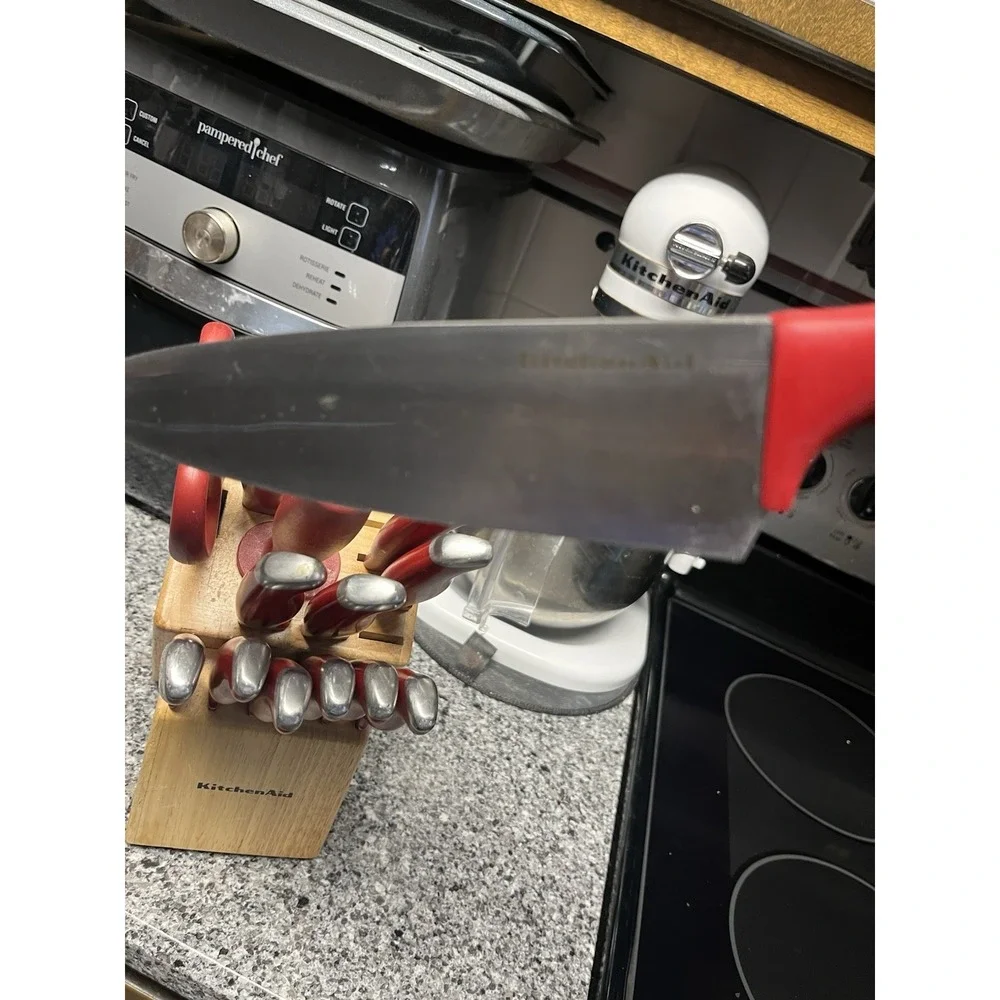 Kitchen Aid 14 Piece Knife Set Red handle ‎ & Block Set-Read Description